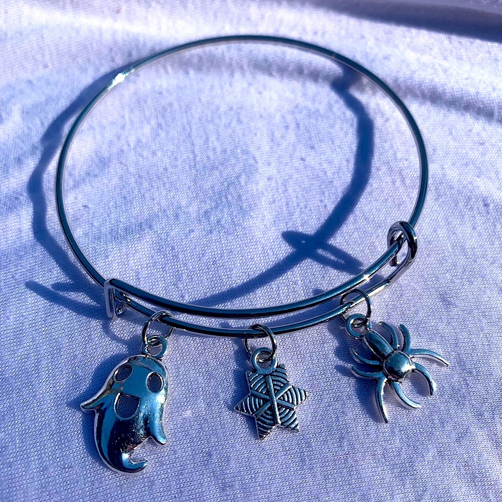 Brand New! Handmade! Adjustable Charm Bangle Bracelet!